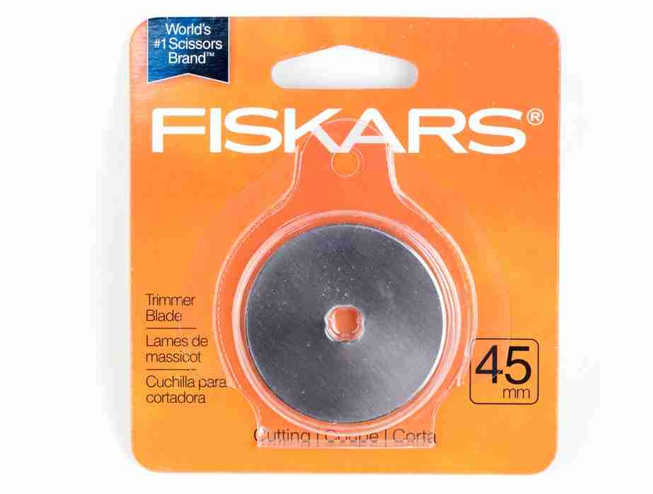 Fiskars Sewing Quilting Fiskars Rotary Cutter Blades 45mm Titanium 5-PACK fits OLFA 